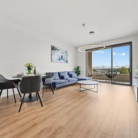 River View - Parking & Access