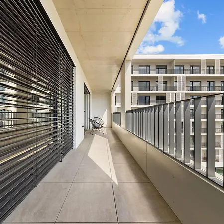 River View - Parking & Access * Pozsony